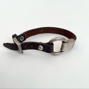 •MIX N’ MATCH 2/$20• Leather bracelet